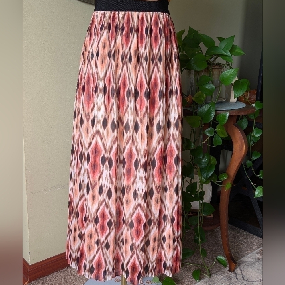 Maxi Skirt - Picture 8 of 10